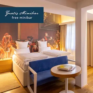Small Luxury Goldgasse Hotel