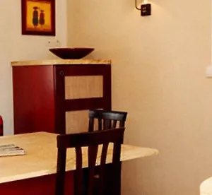 https://douce-quietude.fr-provencehotel.com